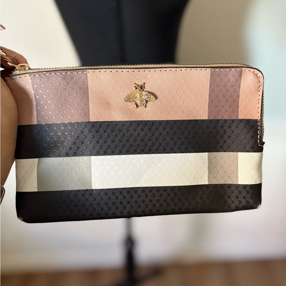 Elegant Multicolor Clutch with Bee Accent
